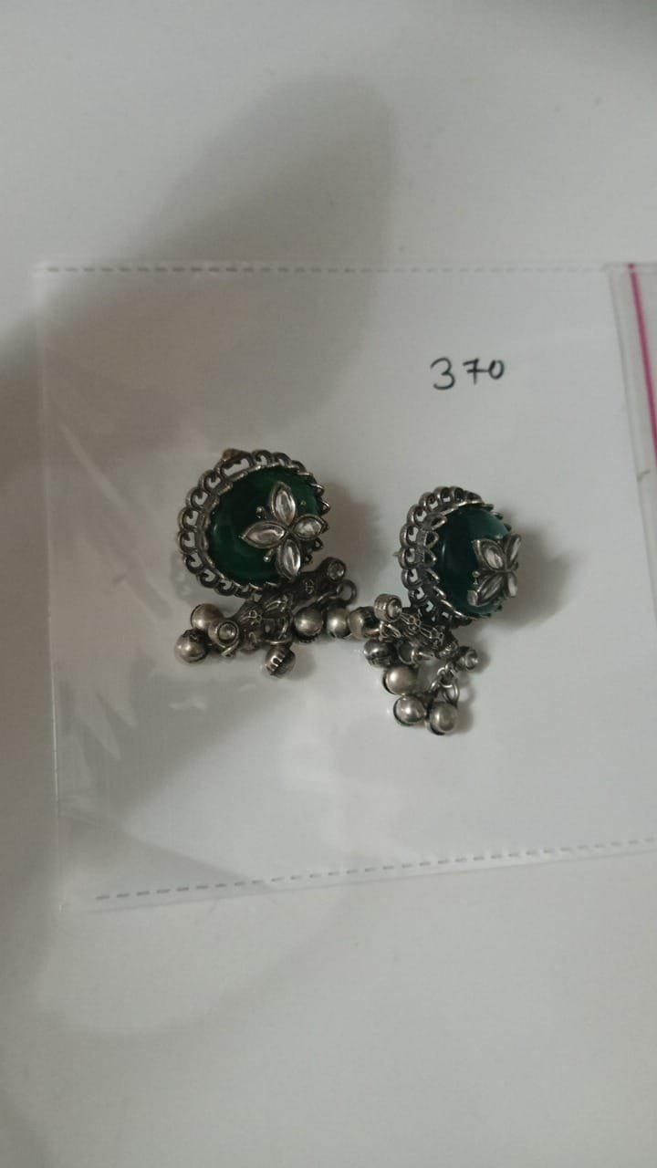 Oxidised Kundan Short Earrings