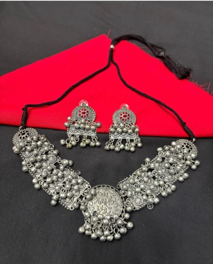 Brass Short Necklace