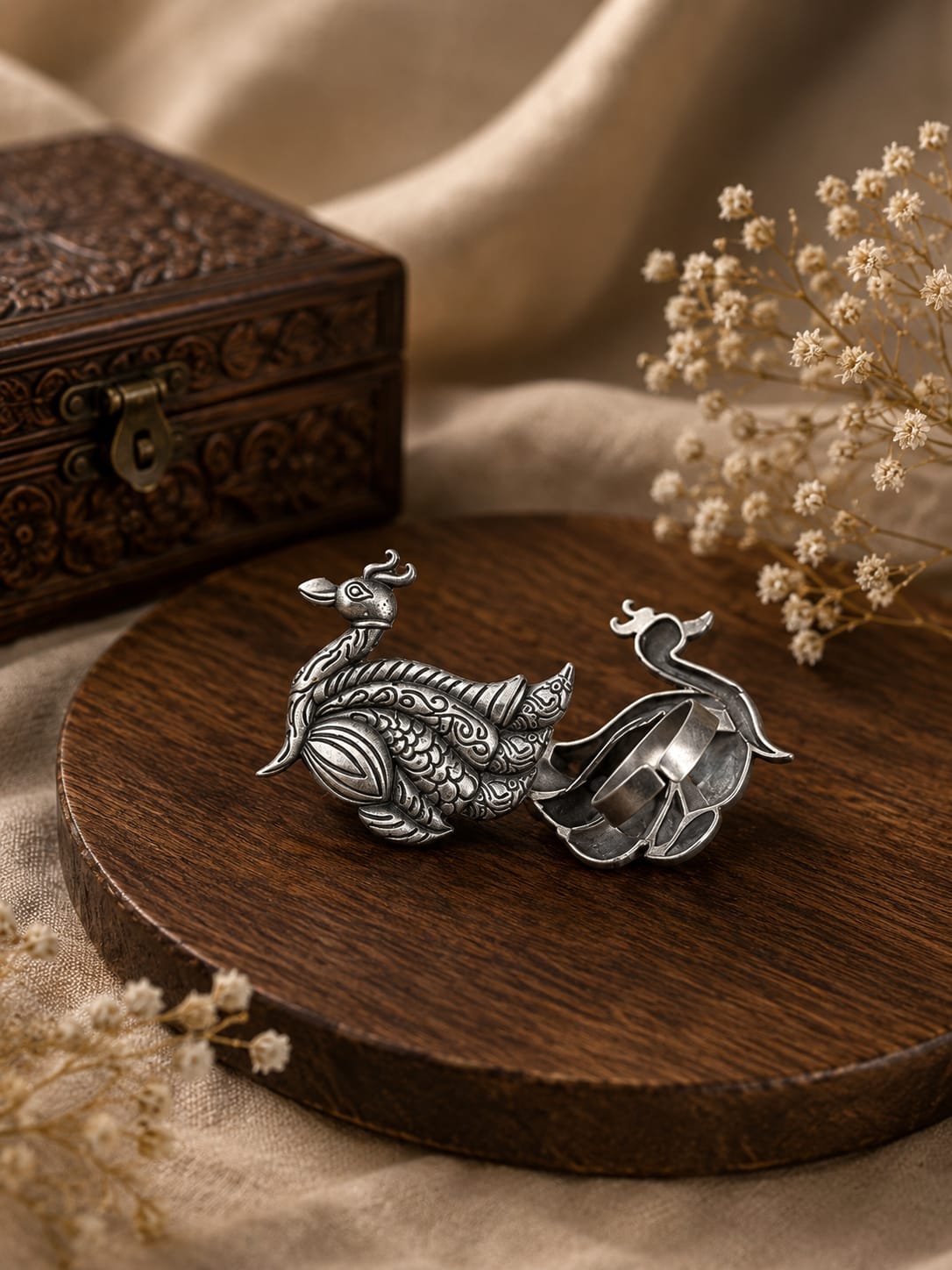 Statement Oxidised Duck Ring